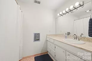 1300 Reece Rd, Charlotte, NC 28209 - Photo 12