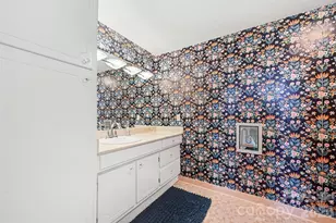1300 Reece Rd, Charlotte, NC 28209 - Photo 16