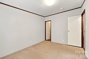 4782 29th St Dr NE, Hickory, NC 28601 - Photo 16