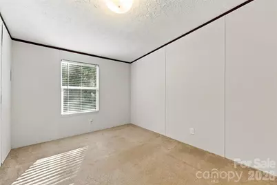 4782 29th Street Drive NE, Hickory, NC 28601 - Photo 20