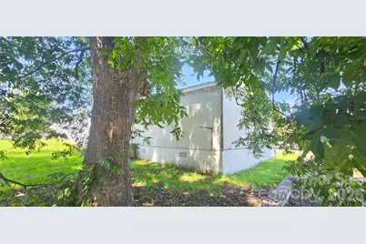 6 Roosevelt Street N, York, SC 29745 - Photo 10