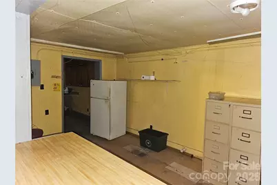 6 Roosevelt Street N, York, SC 29745 - Photo 26