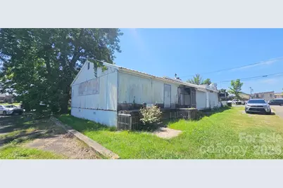6 Roosevelt Street N, York, SC 29745 - Photo 8
