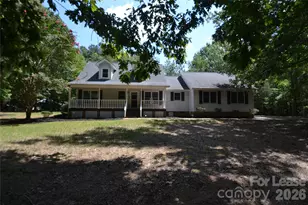 7015 Spruce Pine Trail, Waxhaw, NC 28173 - Photo 2