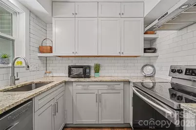 415 W 7th Street #Unit F, Charlotte, NC 28202 - Photo 12