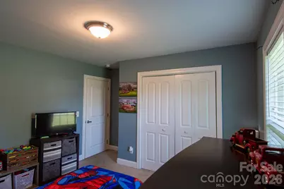 2422 23rd Street Drive NE, Hickory, NC 28601 - Photo 16
