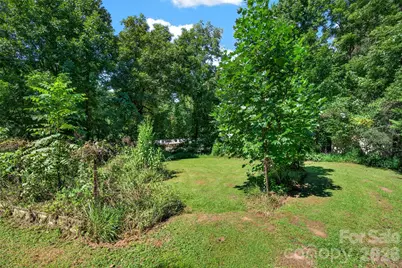 21 Maple Avenue, Candler, NC 28715 - Photo 2