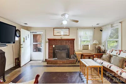 21 Maple Avenue, Candler, NC 28715 - Photo 6