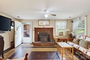 21 Maple Ave, Candler, NC 28715 - Photo 6