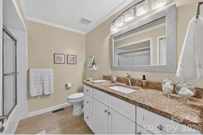 1053 20th Avenue NW, Hickory, NC 28601 - Photo 34