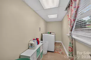 1053 20th Ave NW, Hickory, NC 28601 - Photo 46