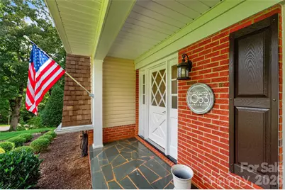 1053 20th Avenue NW, Hickory, NC 28601 - Photo 14