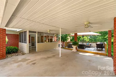 1053 20th Avenue NW, Hickory, NC 28601 - Photo 10