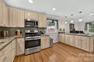 1053 20th Ave NW, Hickory, NC 28601 - Photo 26