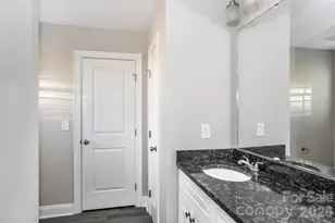 313 E 24th St, Kannapolis, NC 28083 - Photo 10