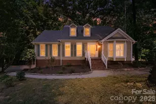 1472 Old Tara Ln, Fort Mill, SC 29708 - Photo 2