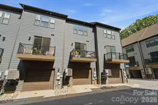 408 Tristram Ln, Charlotte, NC 28205 - Photo 34