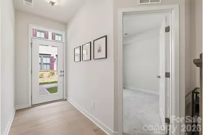 408 Tristram Lane, Charlotte, NC 28205 - Photo 4