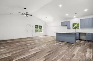 503 E Dunlap St, Lancaster, SC 29720 - Photo 4