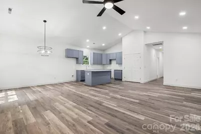 503 E Dunlap Street, Lancaster, SC 29720 - Photo 8