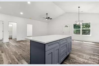 503 E Dunlap Street, Lancaster, SC 29720 - Photo 6