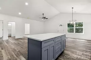 503 E Dunlap St, Lancaster, SC 29720 - Photo 6