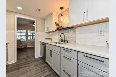 8069 Regent Park Lane, Charlotte, NC 28210 - Photo 8
