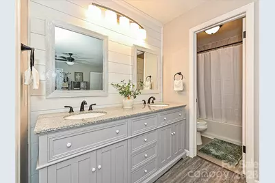 8069 Regent Park Lane, Charlotte, NC 28210 - Photo 18
