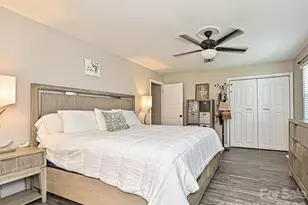 8069 Regent Park Ln, Charlotte, NC 28210 - Photo 20