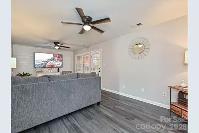 8069 Regent Park Lane, Charlotte, NC 28210 - Photo 10