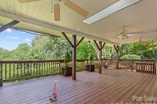 154 Presidential Dr, Waynesville, NC 28786 - Photo 14
