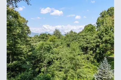 154 Presidential Drive, Waynesville, NC 28786 - Photo 8