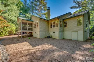 23 Tall Pines Rd, Hendersonville, NC 28739 - Photo 32