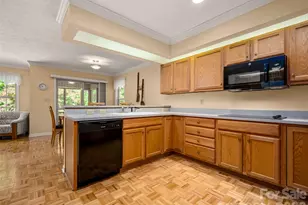 23 Tall Pines Rd, Hendersonville, NC 28739 - Photo 16