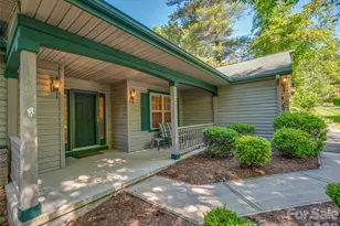 23 Tall Pines Rd, Hendersonville, NC 28739 - Photo 4