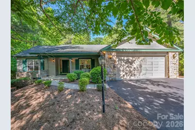 23 Tall Pines Road, Hendersonville, NC 28739 - Photo 2