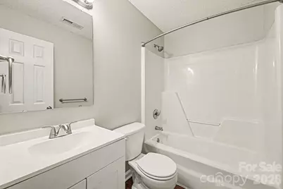 302 Touch Me Not Lane, Charlotte, NC 28216 - Photo 14