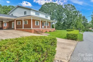 490 Morehead Rd, Marion, NC 28752 - Photo 1