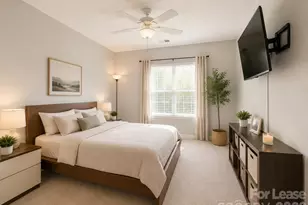 9813 Hyde Glen Ct, Charlotte, NC 28262 - Photo 6