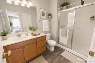 9813 Hyde Glen Ct, Charlotte, NC 28262 - Photo 8