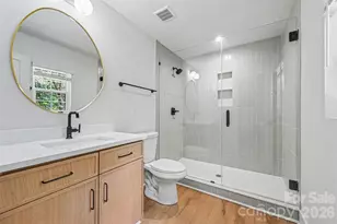 2000 Kilborne Dr, Charlotte, NC 28205 - Photo 40