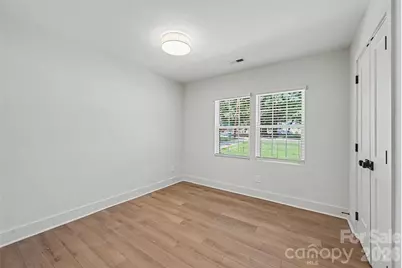 2000 Kilborne Drive, Charlotte, NC 28205 - Photo 16