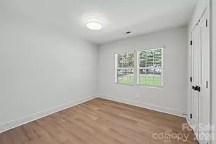 2000 Kilborne Dr, Charlotte, NC 28205 - Photo 16