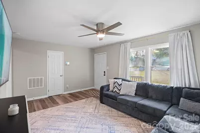 624 Dundeen Drive, Gastonia, NC 28052 - Photo 4