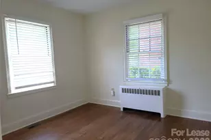 523 Willoughby St, Charlotte, NC 28207 - Photo 4