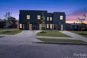 2725 Watson Dr, Charlotte, NC 28208 - Photo 2