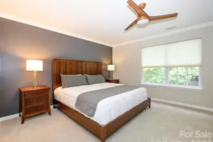 15583 Stronvar House Ln, Charlotte, NC 28277 - Photo 24