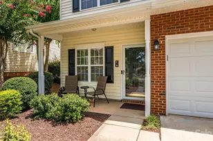 15583 Stronvar House Ln, Charlotte, NC 28277 - Photo 2