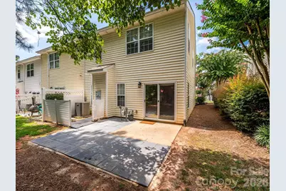 15583 Stronvar House Lane, Charlotte, NC 28277 - Photo 34