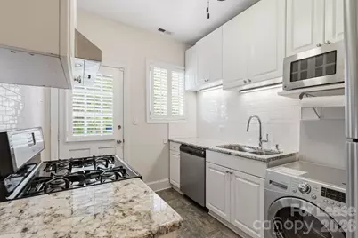2112 Crescent Avenue #3, Charlotte, NC 28207 - Photo 14